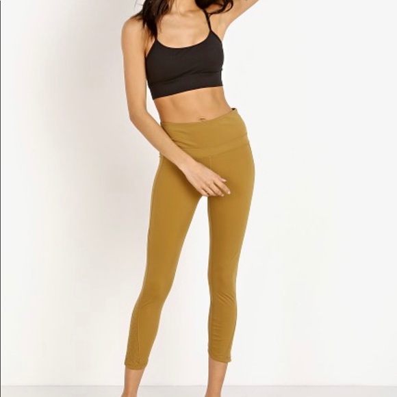 Varley Pants - Varley Corbett Leggings in Gold
